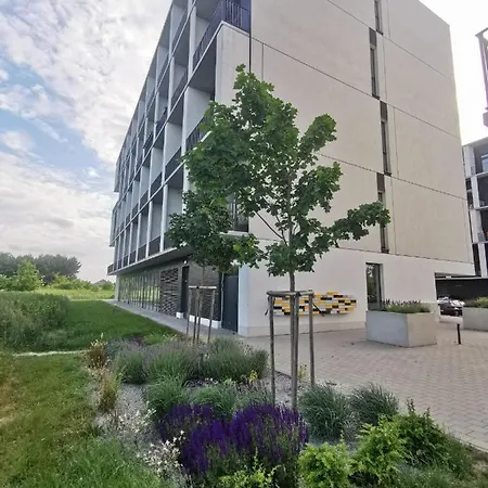 Aparthotel Travel&sleep Airport Zarembowicza Wroclaw